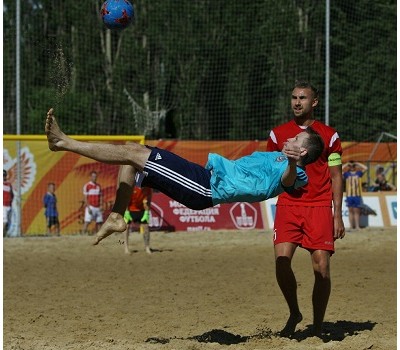 Пляжные футболисты поселения вышли в шестой тур Чемпионата Москвы