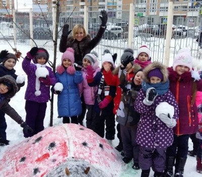 Конкурс снежных фигур стартовал в школе №2120. Фото предоставила Олеся Минина